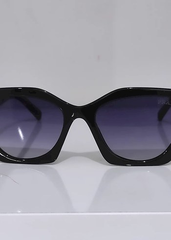 Siyah Kadın Güneş Gözlüğü - Görsel 3
