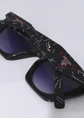 Siyah Kadın Güneş Gözlüğü - Görsel 4