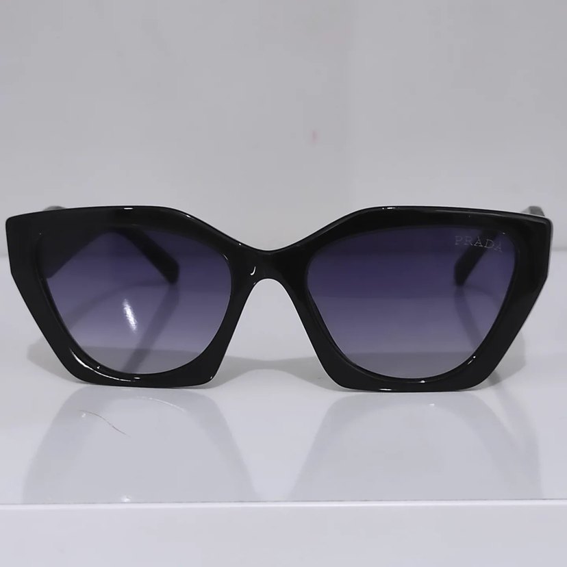 Siyah Kadın Güneş Gözlüğü - Görsel 3