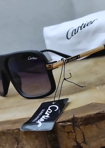 Parlak Siyah Kadın Güneş Gözlüğü - Görsel 2