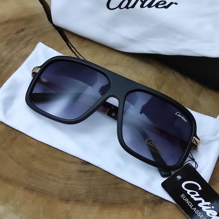 Parlak Siyah Kadın Güneş Gözlüğü - Görsel 3