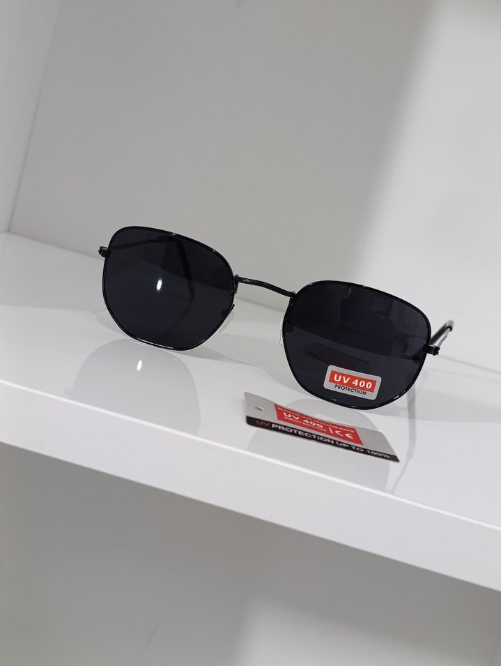 Siyah Minimalist Erkek Güneş Gözlüğü - Görsel 2