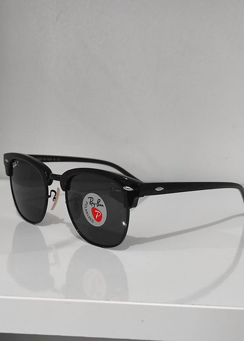 Ray Ban