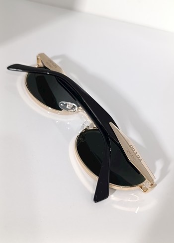 oval Güneş Gözlüğü - Görsel 5