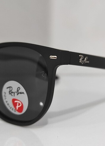 Ray Ban Ray-Ban Erika güneş gözlüğü polarize 