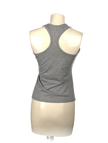 xl Beden PreLoved Askılı %70 İndirimli.
