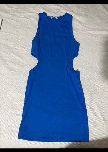 ZARA Kolsuz Mavi Midi Elbise Cut out model