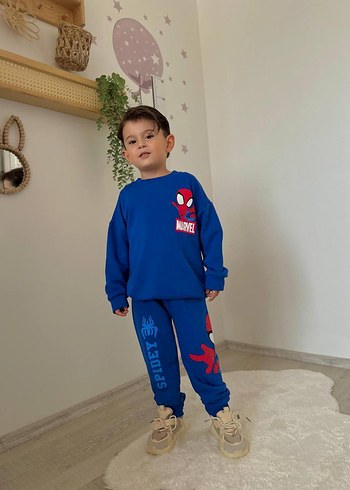 Rahat Kesim Mavi Marvel Baskılı Erkek Eşofman