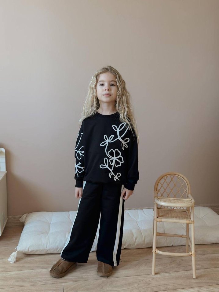 Nakışlı Siyah Bol Kesim Kız Eşofman Takımı - Görsel 2