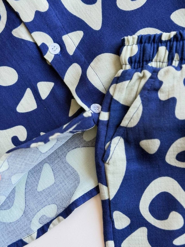 Erkek Çocuk Mavi Batik Desenli Kısa Kollu Takım - Görsel 5