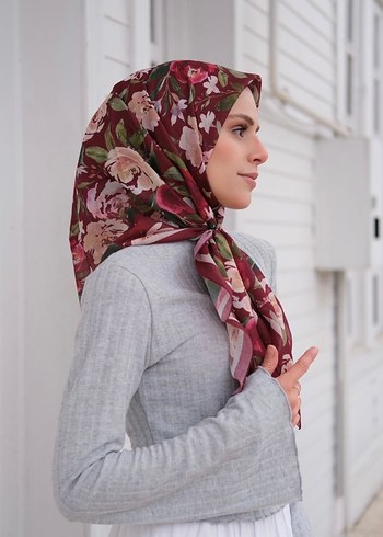 Çiçek Desenli Bohem Kadın Eşarp - Görsel 5