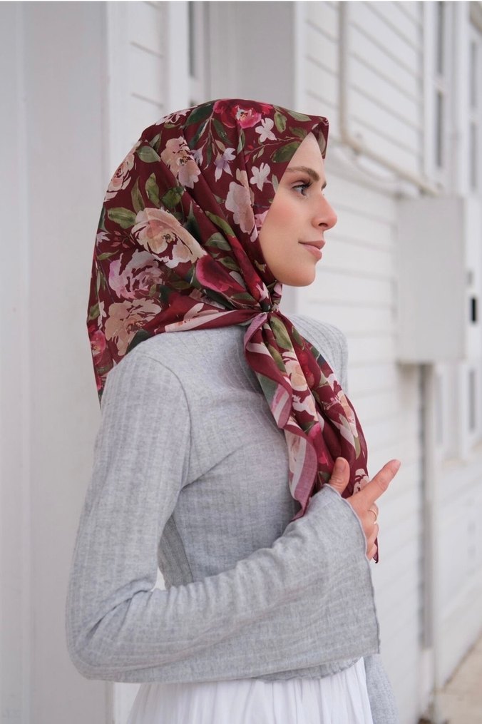 Çiçek Desenli Bohem Kadın Eşarp - Görsel 5