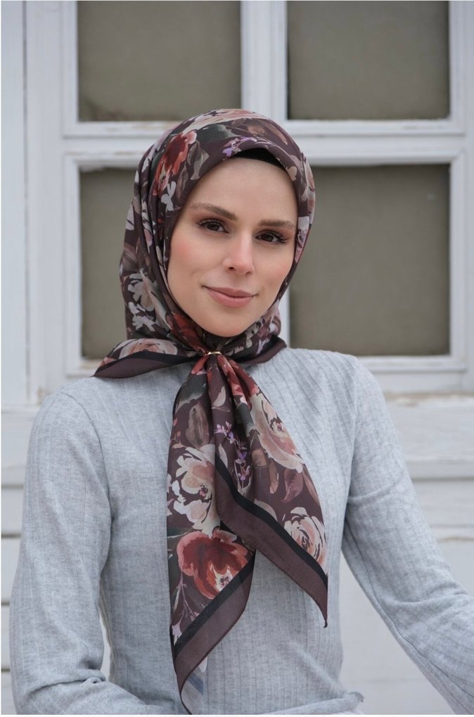 Çiçek Desenli Bohem Kadın Eşarp - Görsel 4