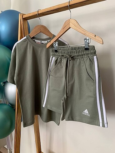 Diğer Adidas Şortlu Takım