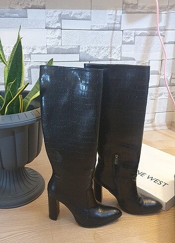 Nine West Çizme