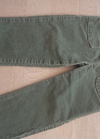 12-18 Ay Beden Yeşil kadife pantolon 