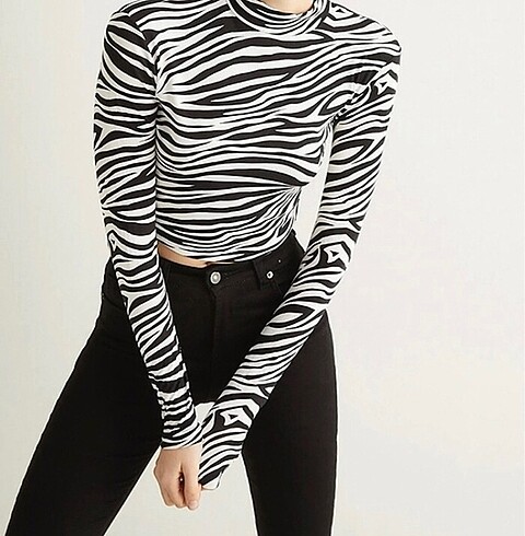 Zebra desenli bluz