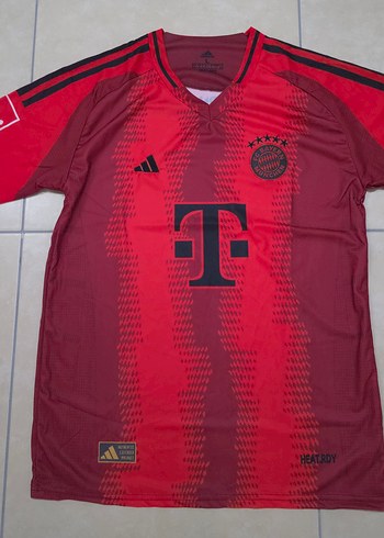 Diğer FC Bayern Münih Erkek Kırmızı Kısa Kollu Forma