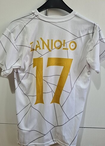 Zaniolo forması