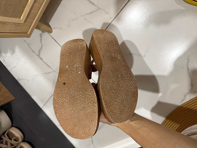 38 Beden Derimod Kadın Taba sandalet