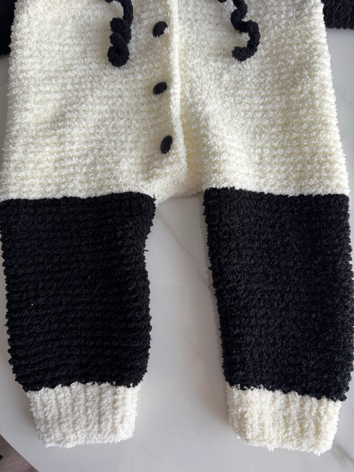 Erkek Bebek Örgü Panda Tulum - Görsel 4