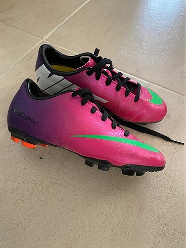 Nike Halı saha ayakkabısı krampon