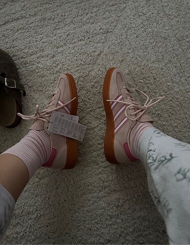 Adidas Pembe spezial 35.5 no
