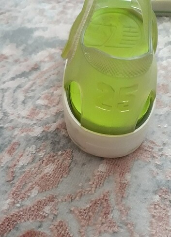 25 Beden Erkek cocuk sandalet