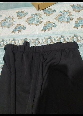 48 Beden siyah Renk Havuc pantolon