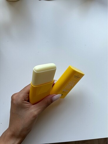 Beden Cosmed stick güneş kremi