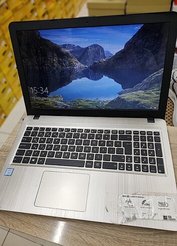  Beden Asus i-7 laptop 