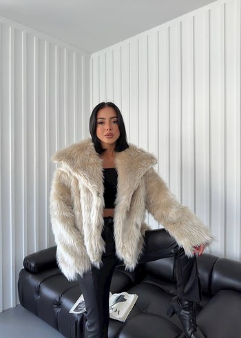 Kadın Beyaz Kürk Detaylı Deri Mont - Görsel 4