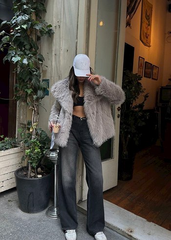 Gri Tüylü Bol Kesim Kadın Ceket - Görsel 6