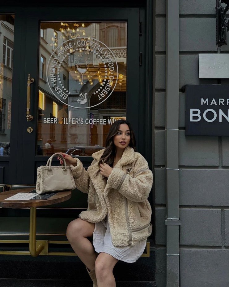 Bej Tüylü Midi Kadın Ceket - Görsel 4