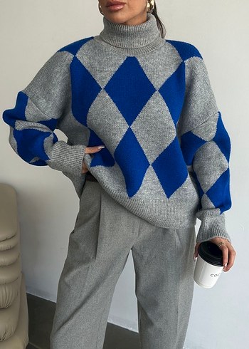 Kırmızı Desenli Boğazlı Triko Kazak - Görsel 8