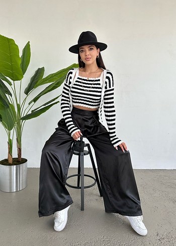 Siyah Zebra Desenli Mini Crop Top - Görsel 3