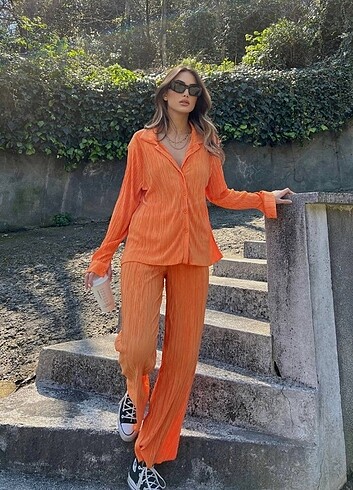 Zara muadili büzgülü gömlekli takım 