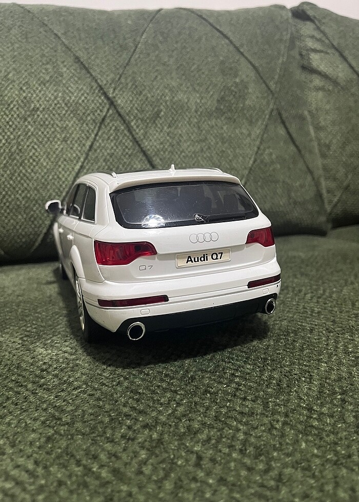 AUDİ Q7 UZAKTAN KUAMNDALI ARABA - Görsel 5