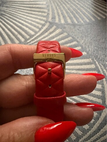 Versace VERSACE VERSUS saat