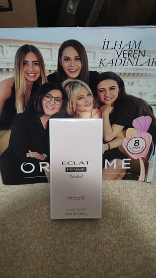 Oriflame eclat femme weekend 