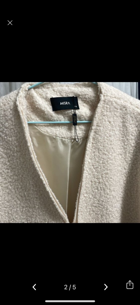 Beyaz Örgü Detaylı Kısa Kadın Kaban - Görsel 4