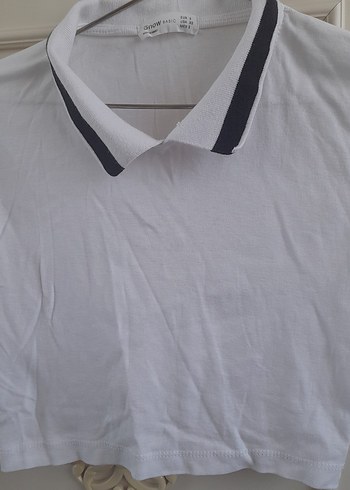 Kısa Kollu Beyaz Crop Top - Görsel 2