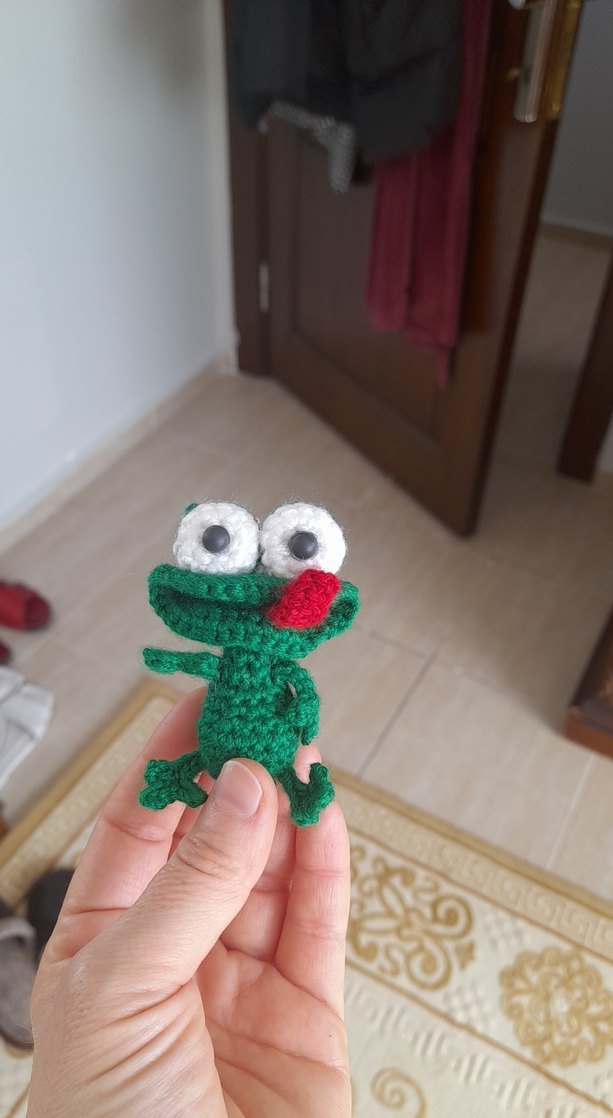 Renkli Örgü Kurbağa Peluş Oyuncak - Görsel 2