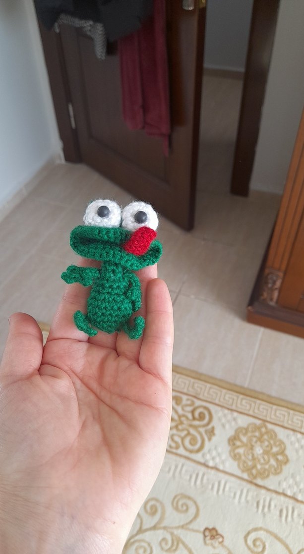 Renkli Örgü Kurbağa Peluş Oyuncak - Görsel 3