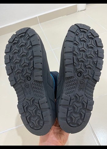35 Beden Mavi Erkek Çocuk Kaydırmaz Kar Botu