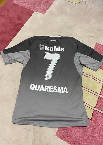 QUARESMA İMZALI FORMA - Görsel 3