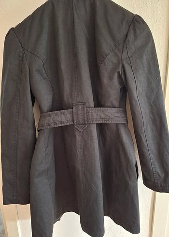 Siyah Kuşaklı Kadın Trençkot - Görsel 3