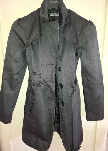 Siyah Kuşaklı Kadın Trençkot - Görsel 7