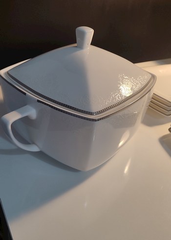 Gri Kenarlı Beyaz Kare Tabak Seti - Görsel 12