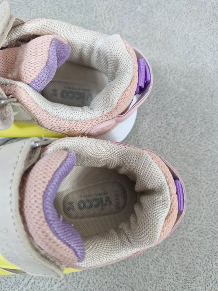 Vicco Kız Çocuk Sarı Cırt Cırtlı Spor Ayakkabı - Görsel 3